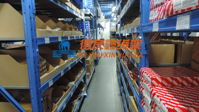 越野车改装轮毂轮胎，17寸与18寸的差异化考量**